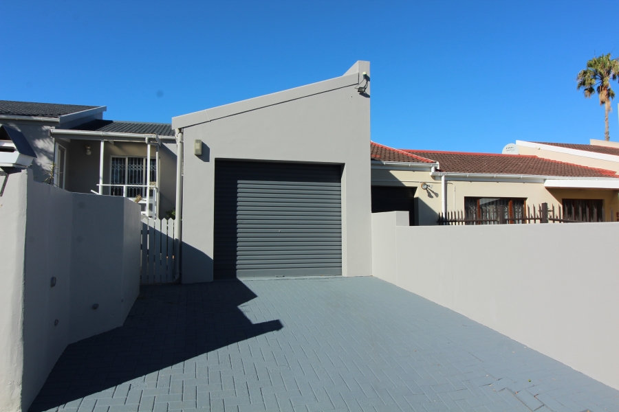 3 Bedroom Property for Sale in Heather Park Western Cape